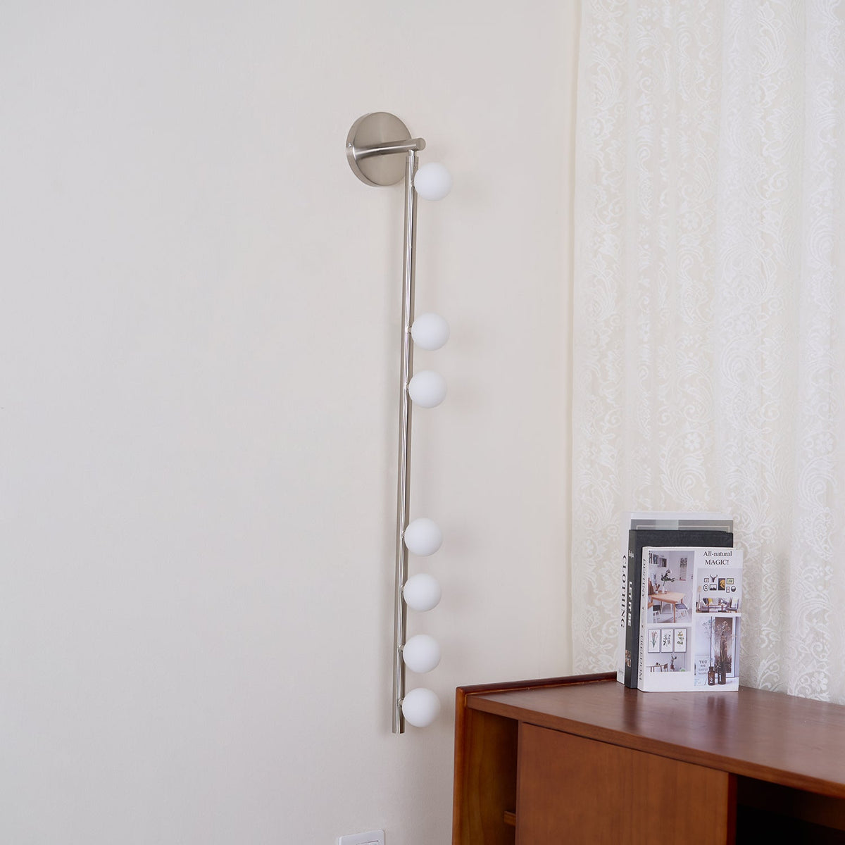 Rory aplique de pared moderno minimalista de tubo en latón y vidrio