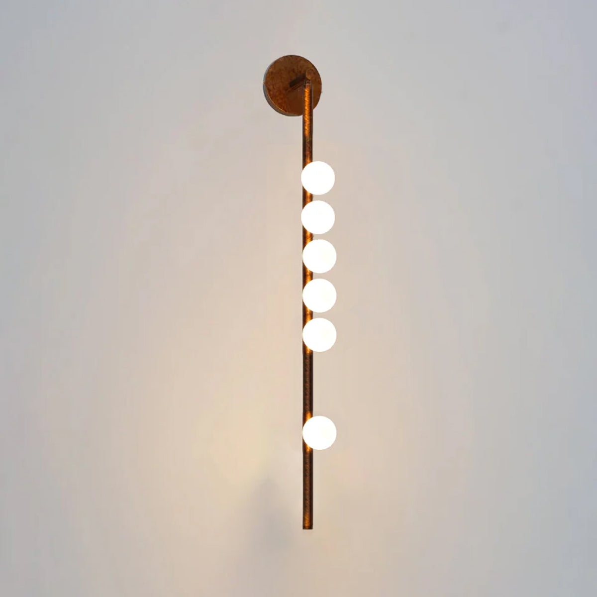 Rory aplique de pared moderno minimalista de tubo en latón y vidrio
