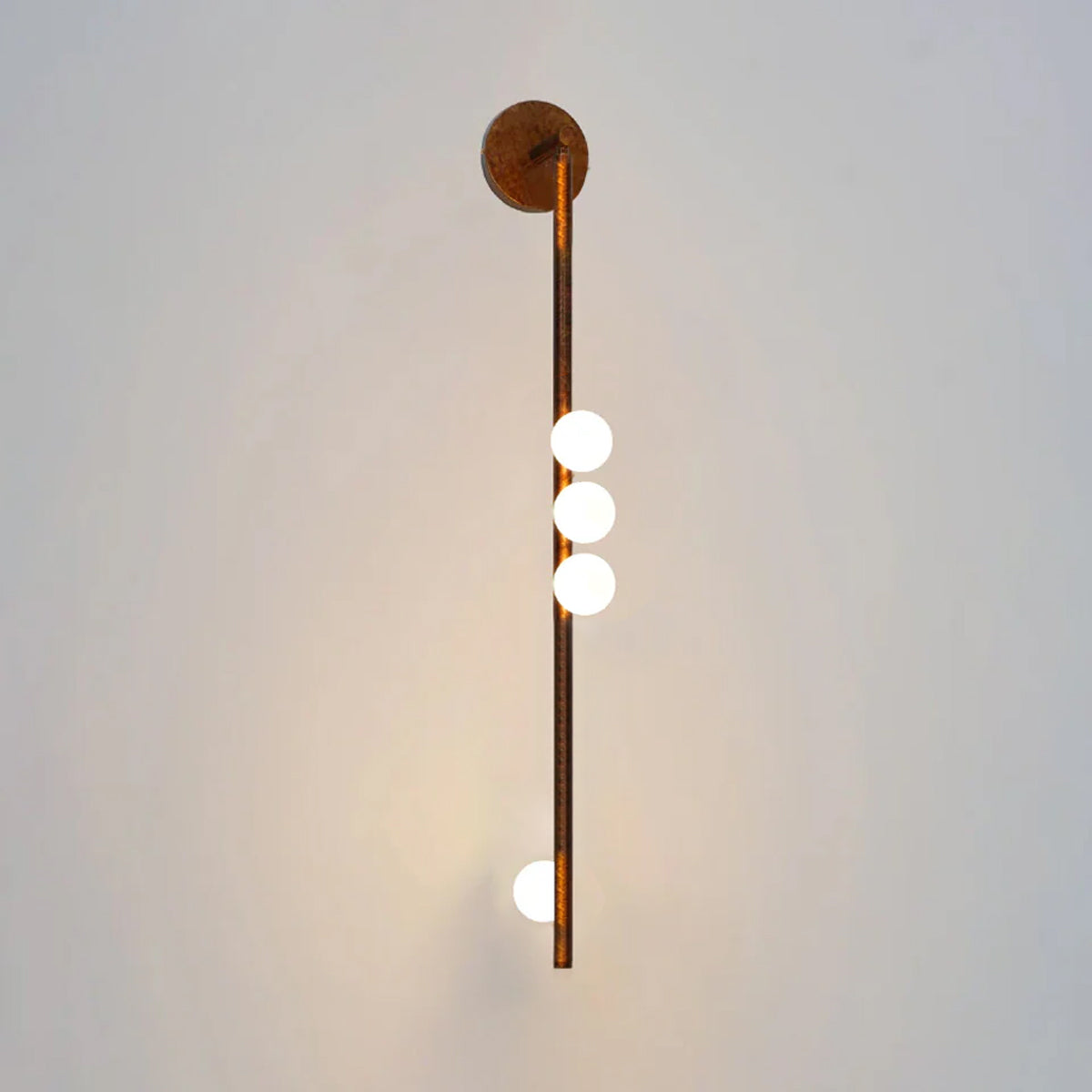 Rory aplique de pared moderno minimalista de tubo en latón y vidrio