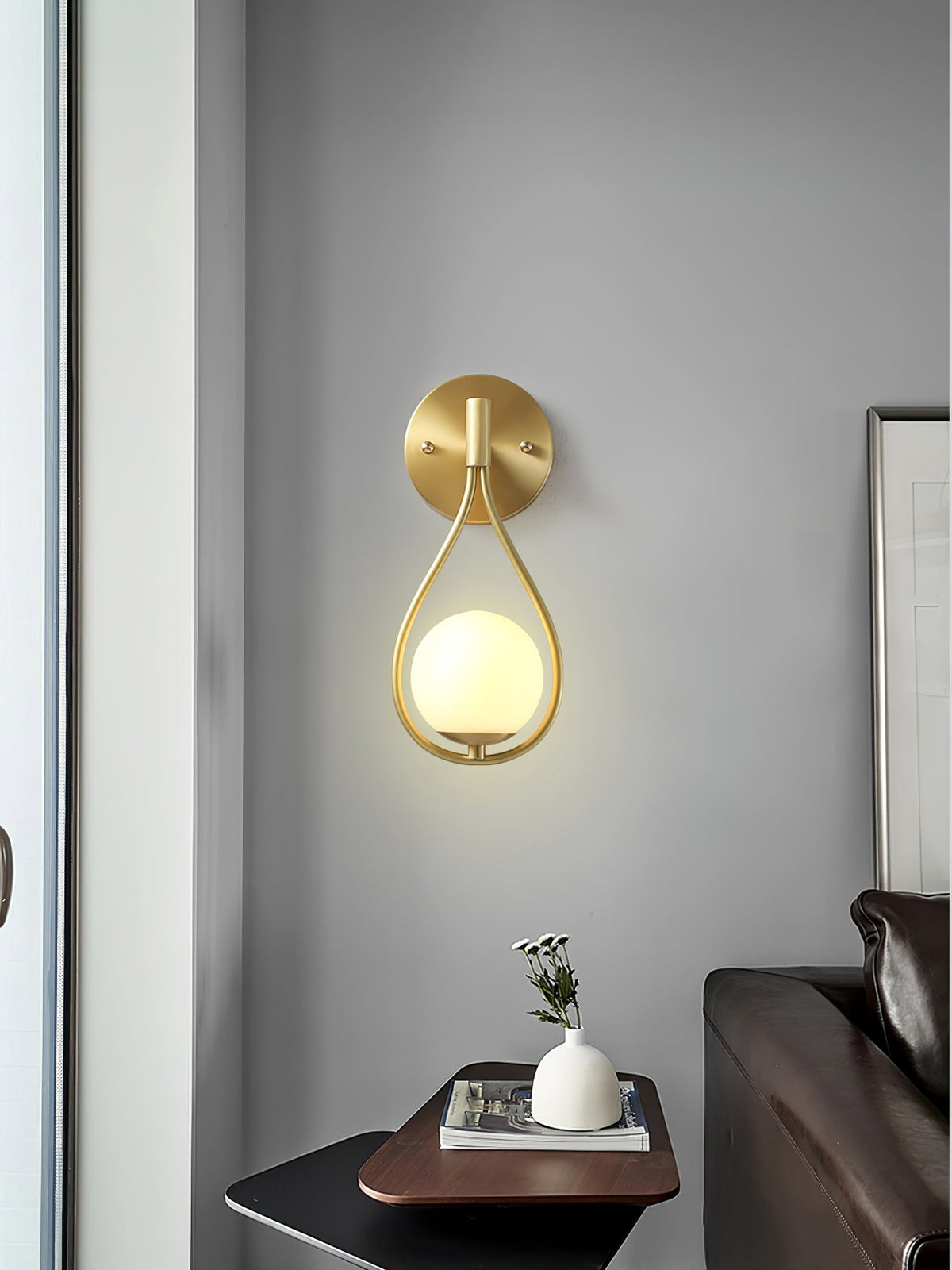 Eiralaya aplique de pared moderno minimalista de latón y vidrio