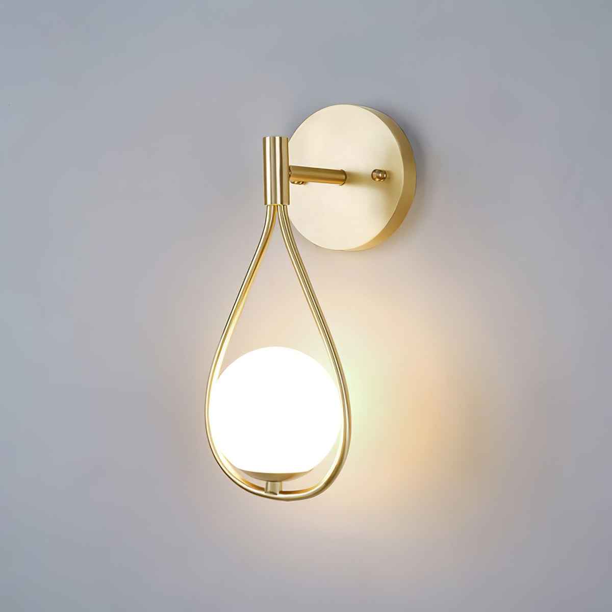 Eiralaya aplique de pared moderno minimalista de latón y vidrio