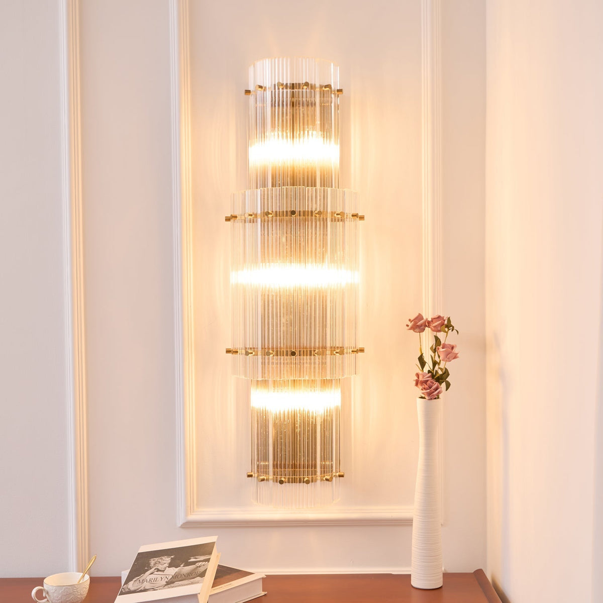 Liorivise aplique de pared con varillas de vidrio estratificado y acabado en cobre moderno