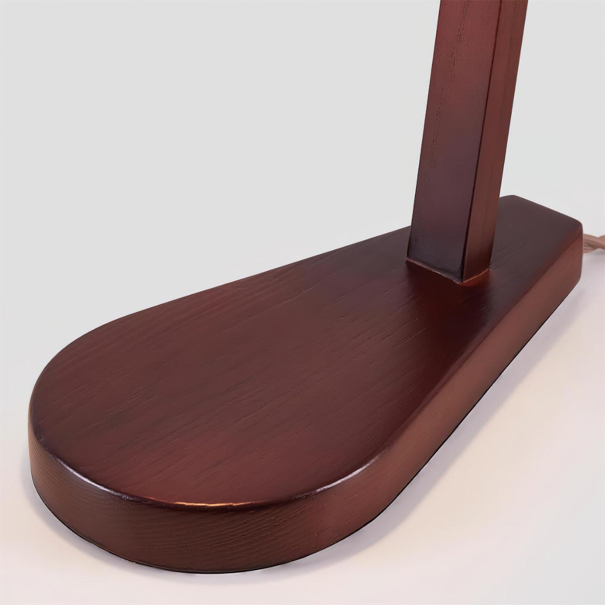 Brikra lámpara de mesa