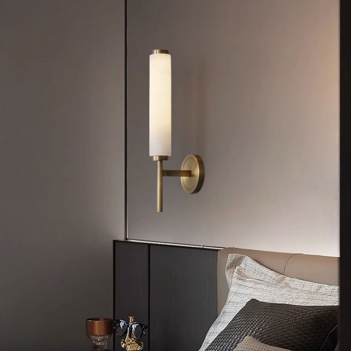 Aveniselle aplique de pared