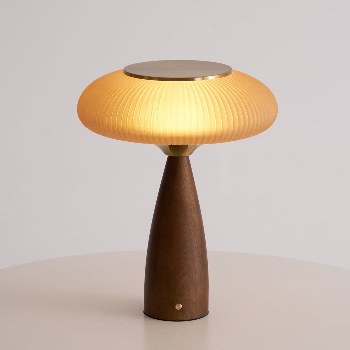 Reneriella lámpara de mesa