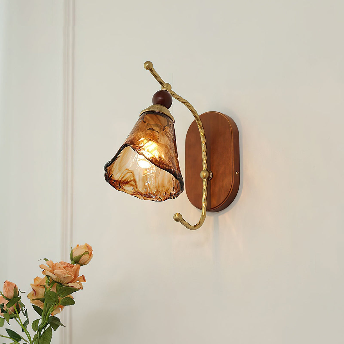 Orelivaya aplique de pared