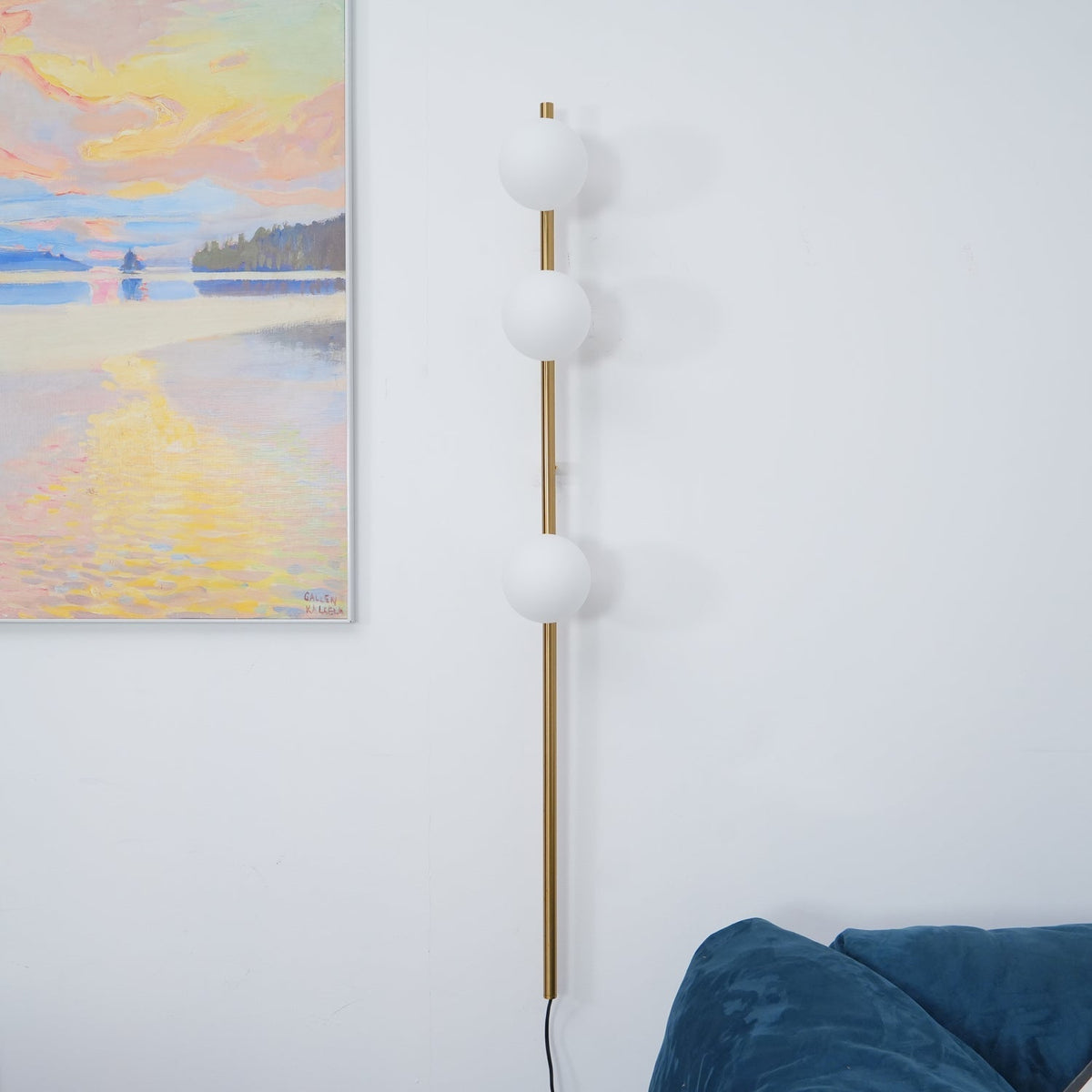 Ultheia aplique de pared moderno minimalista de vidrio bolas esferizadas