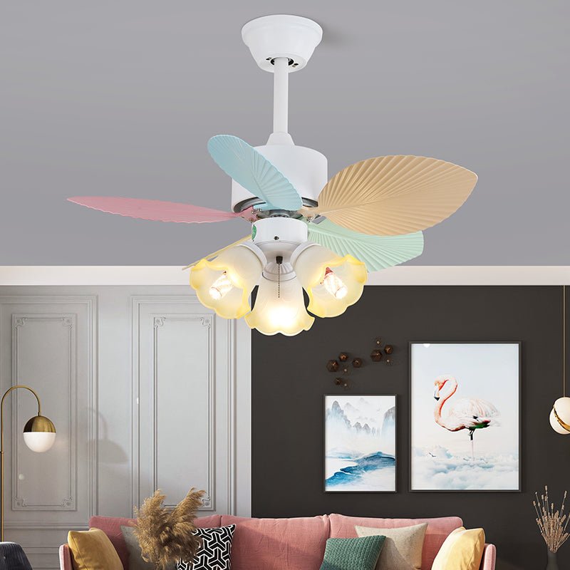 Celoia ventilador de techo con luz de vidrio colorido