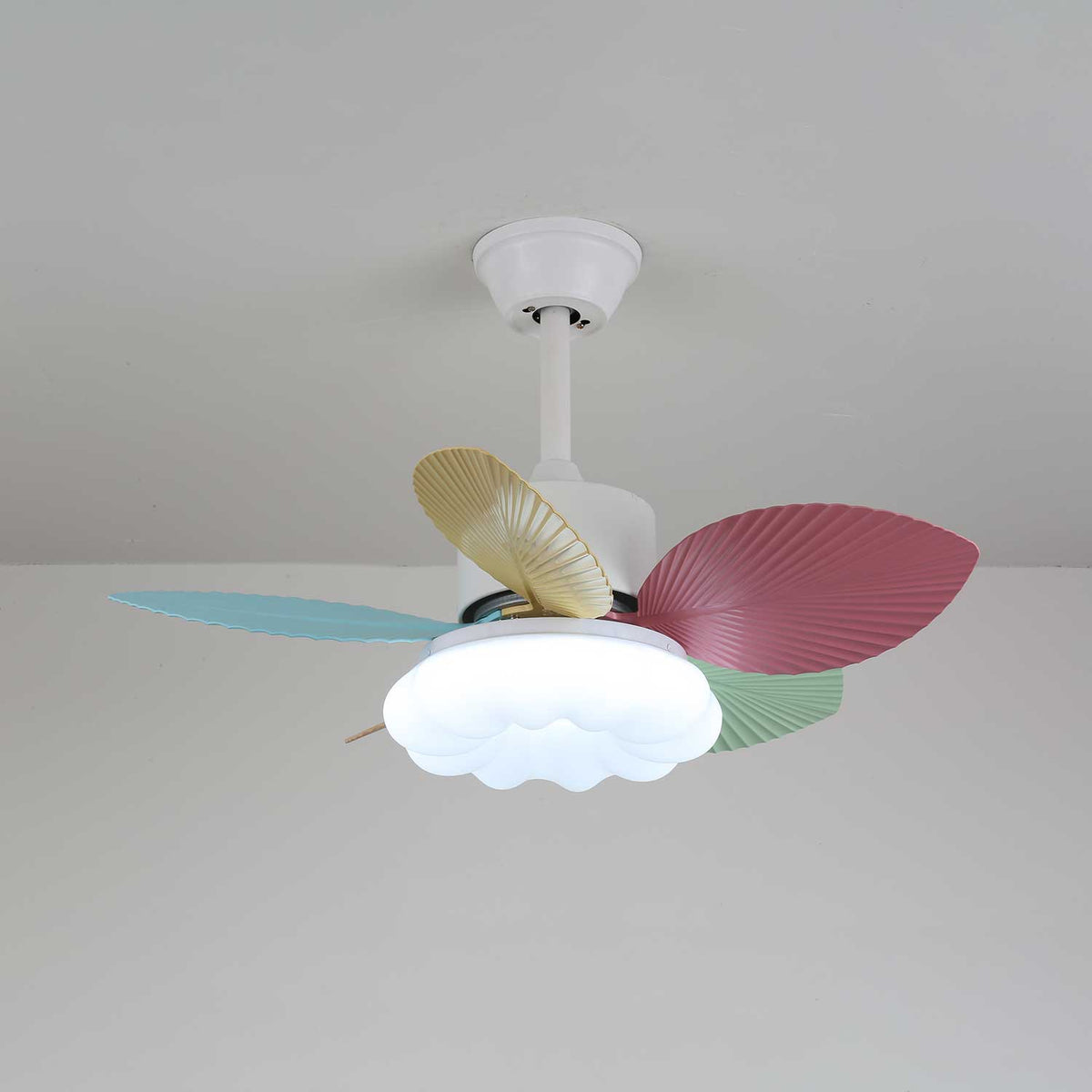 Celoia ventilador de techo con luz de vidrio colorido