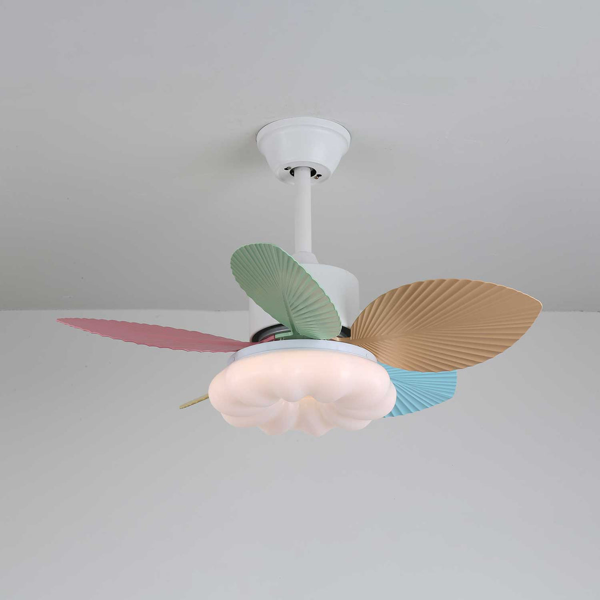 Celoia ventilador de techo con luz de vidrio colorido