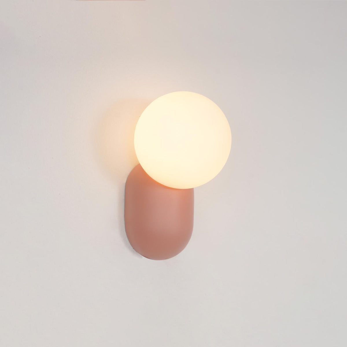 Nelo aplique de pared minimalista globo