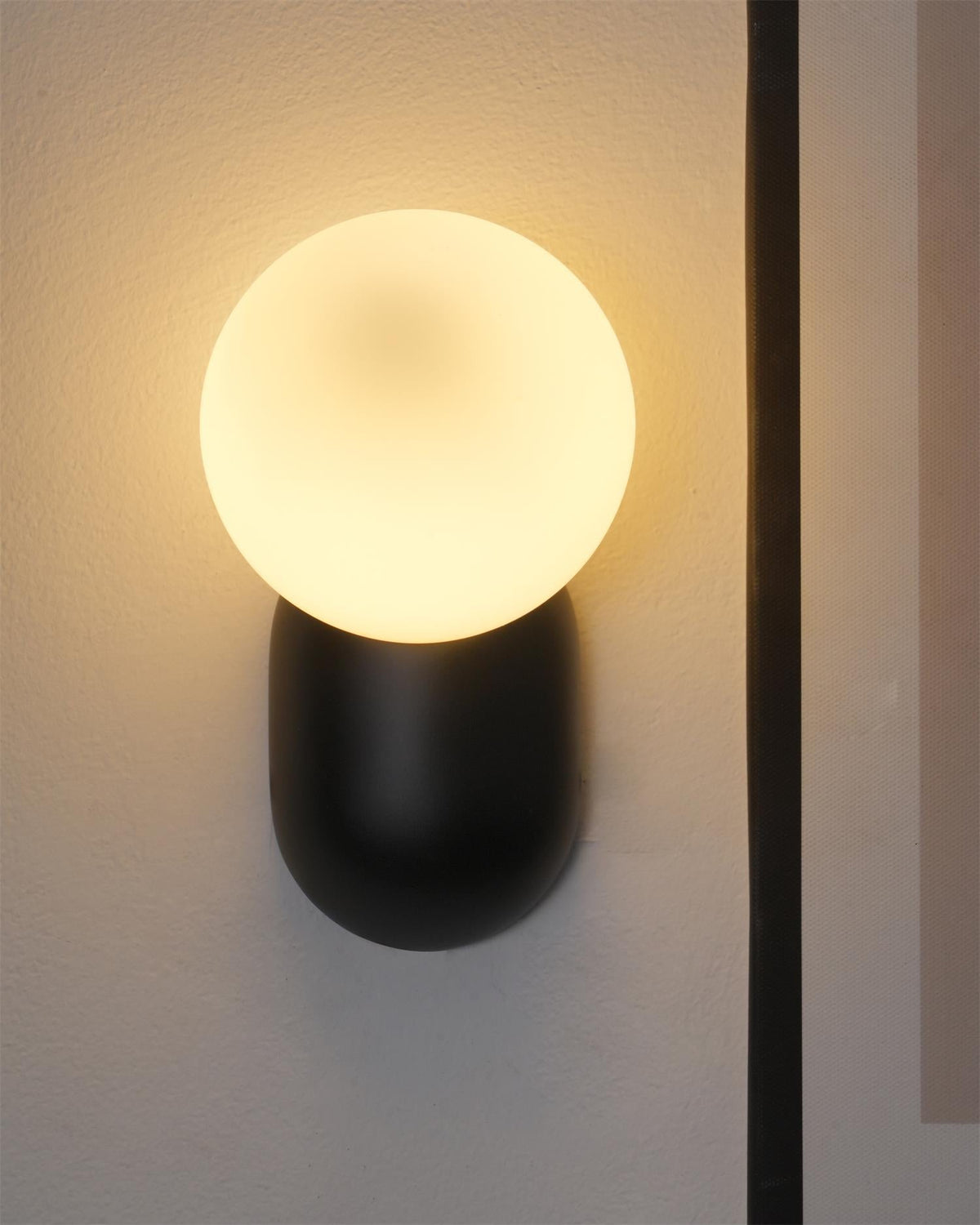 Nelo aplique de pared minimalista globo