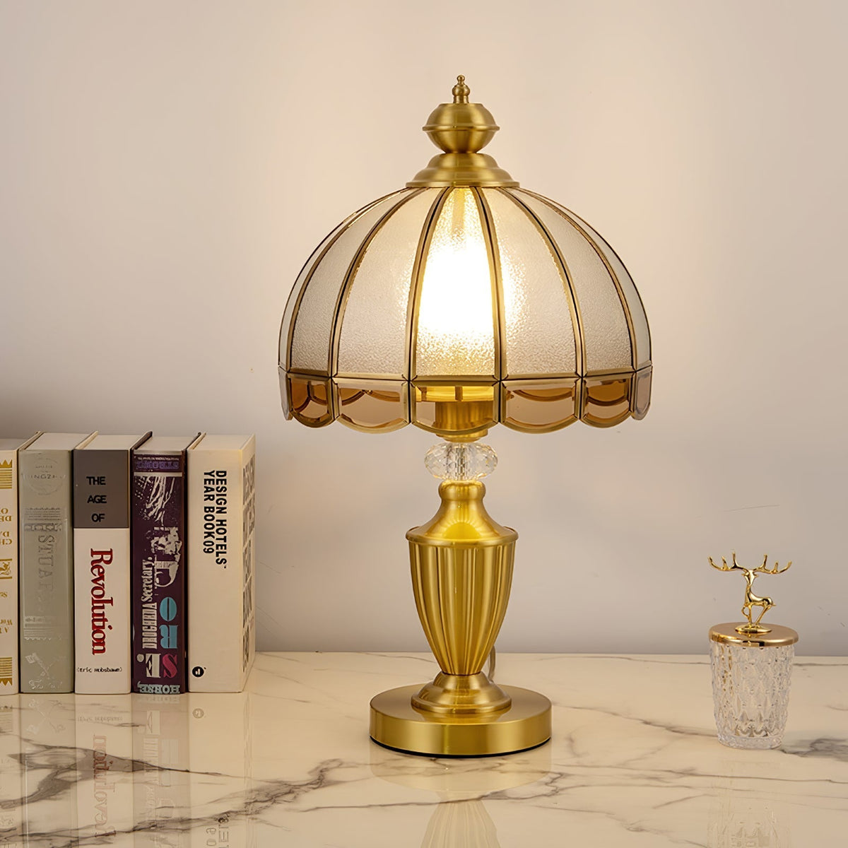 Opaline lámpara de mesa de vidrio clásica