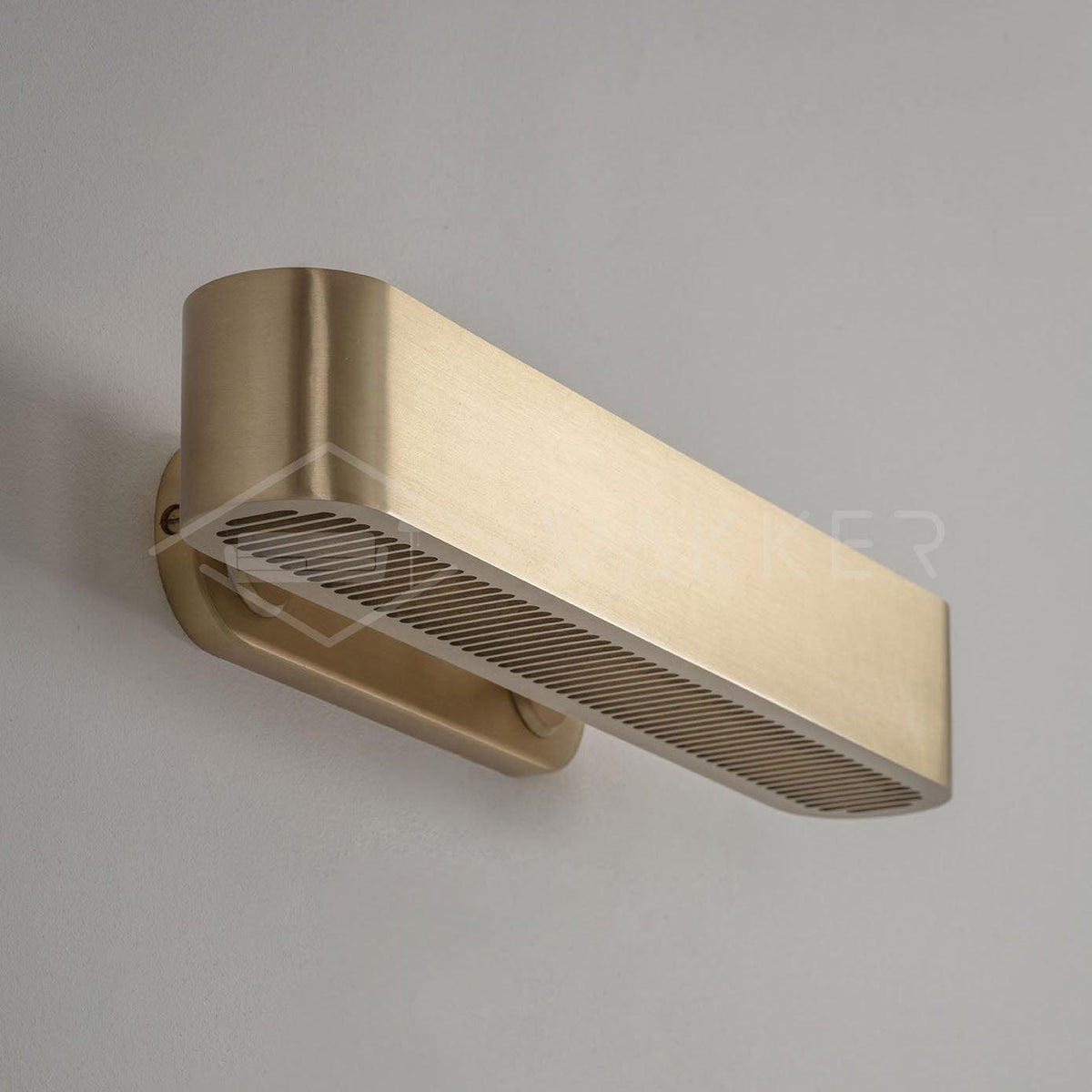 Oriararia aplique de pared latón rejilla ranurada