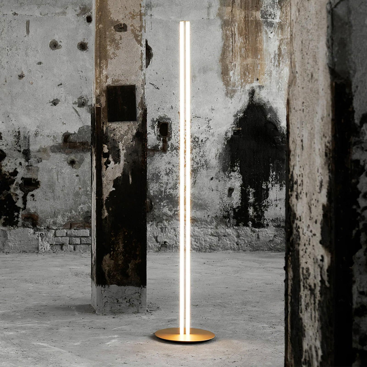 Zesoril lámpara de mesa moderna de aluminio