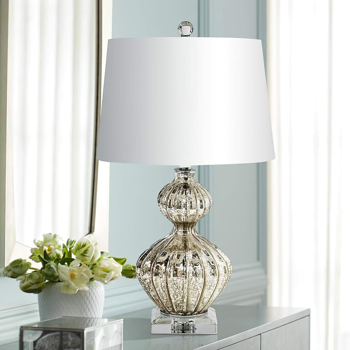 Gloria lámpara de mesa elegante de vidrio