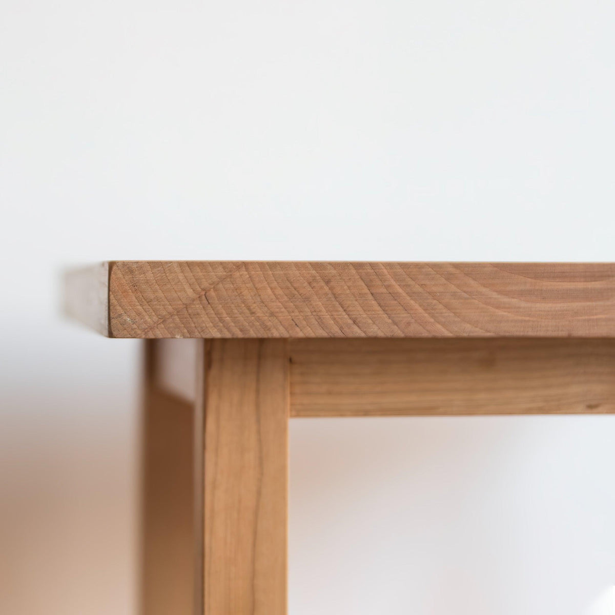Selalira lámpara de mesa Cubby móvil