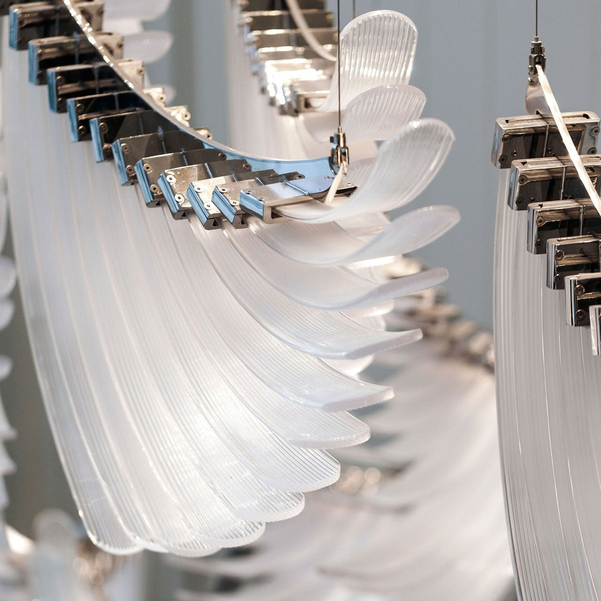 Eurrinia lámpara de araña con alas de vidrio