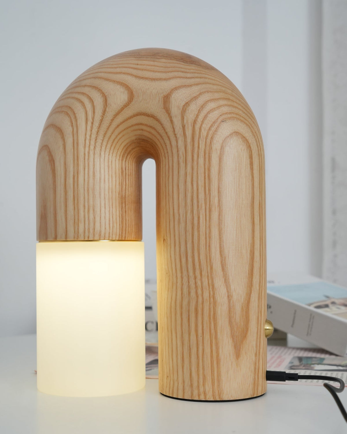 Arch lámpara de mesa de madera