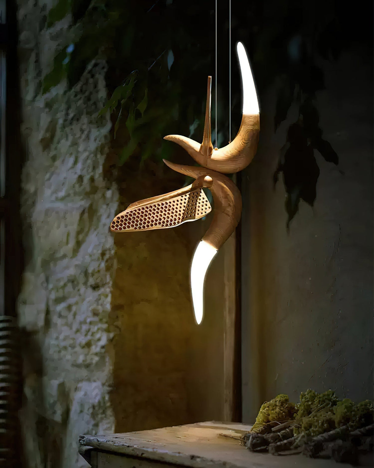 Elsilor lámpara colgante Avian-Inspired de madera