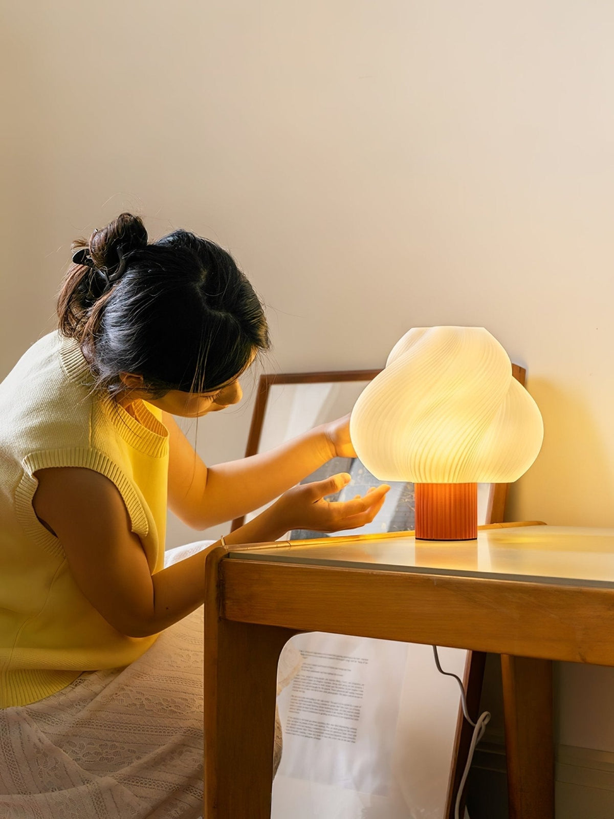 Buffy lámpara de mesa moderna de plástico