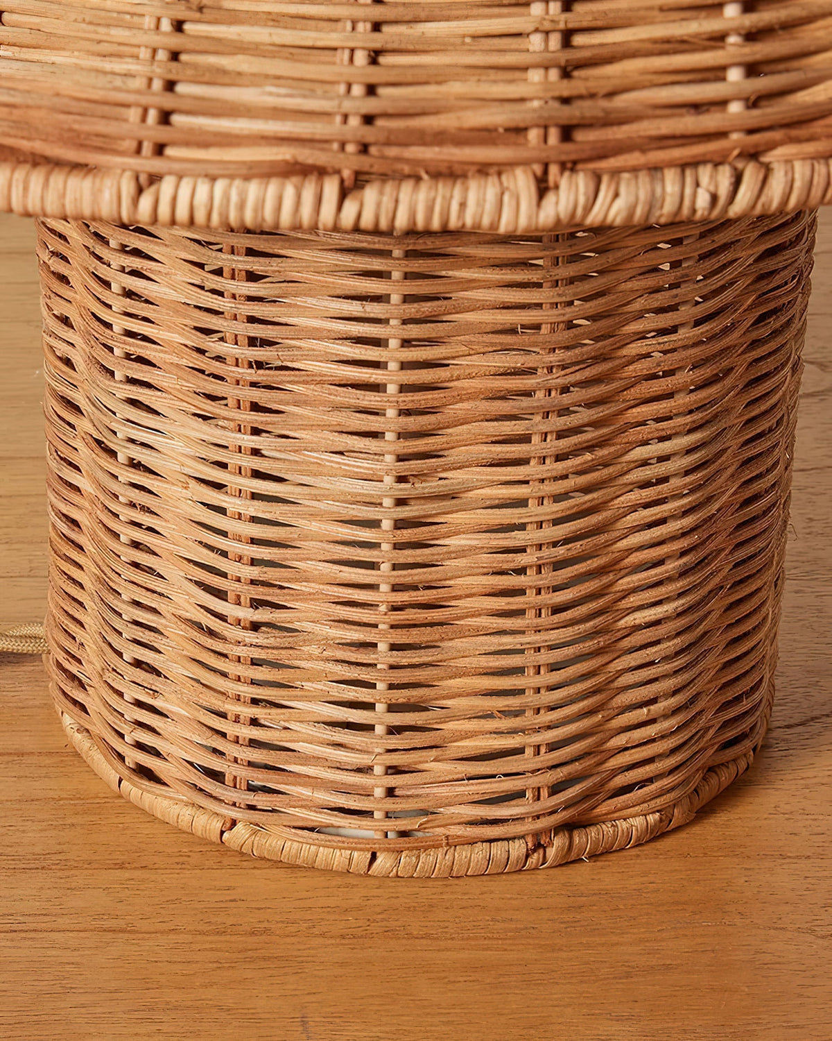 Talin lámpara de mesa