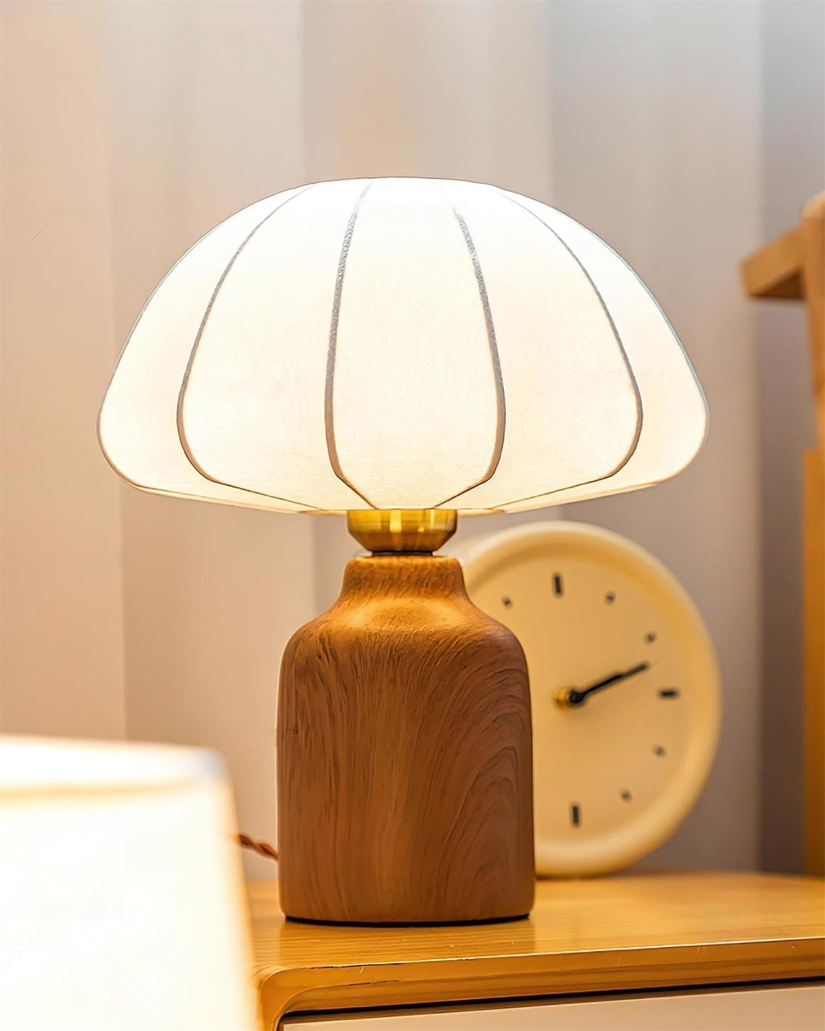 Mochy lámpara de mesa