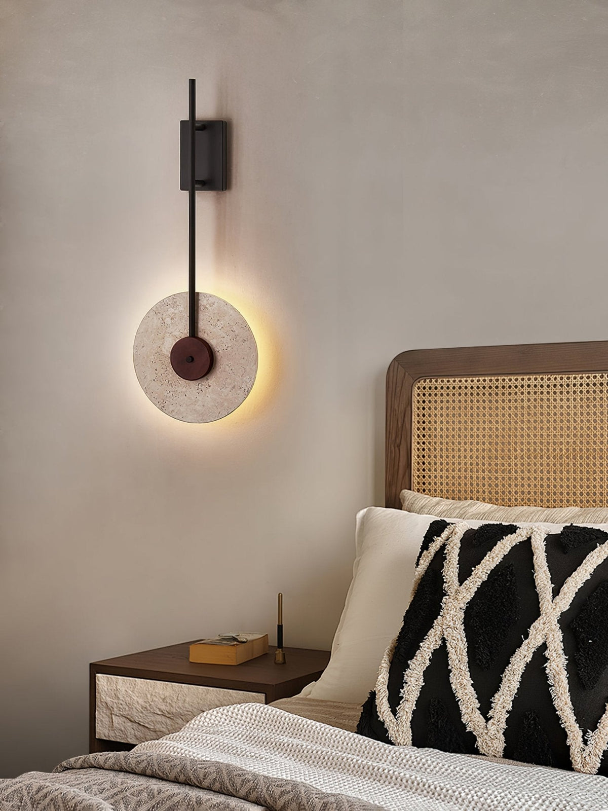 Elysia aplique de pared en travertino