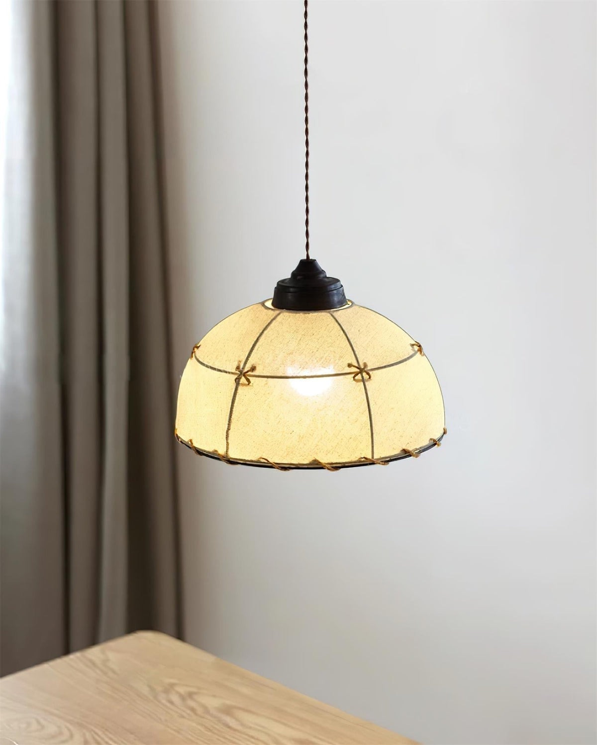 Lámpara colgante de tejido cúpula vintage minimalista con luz suave