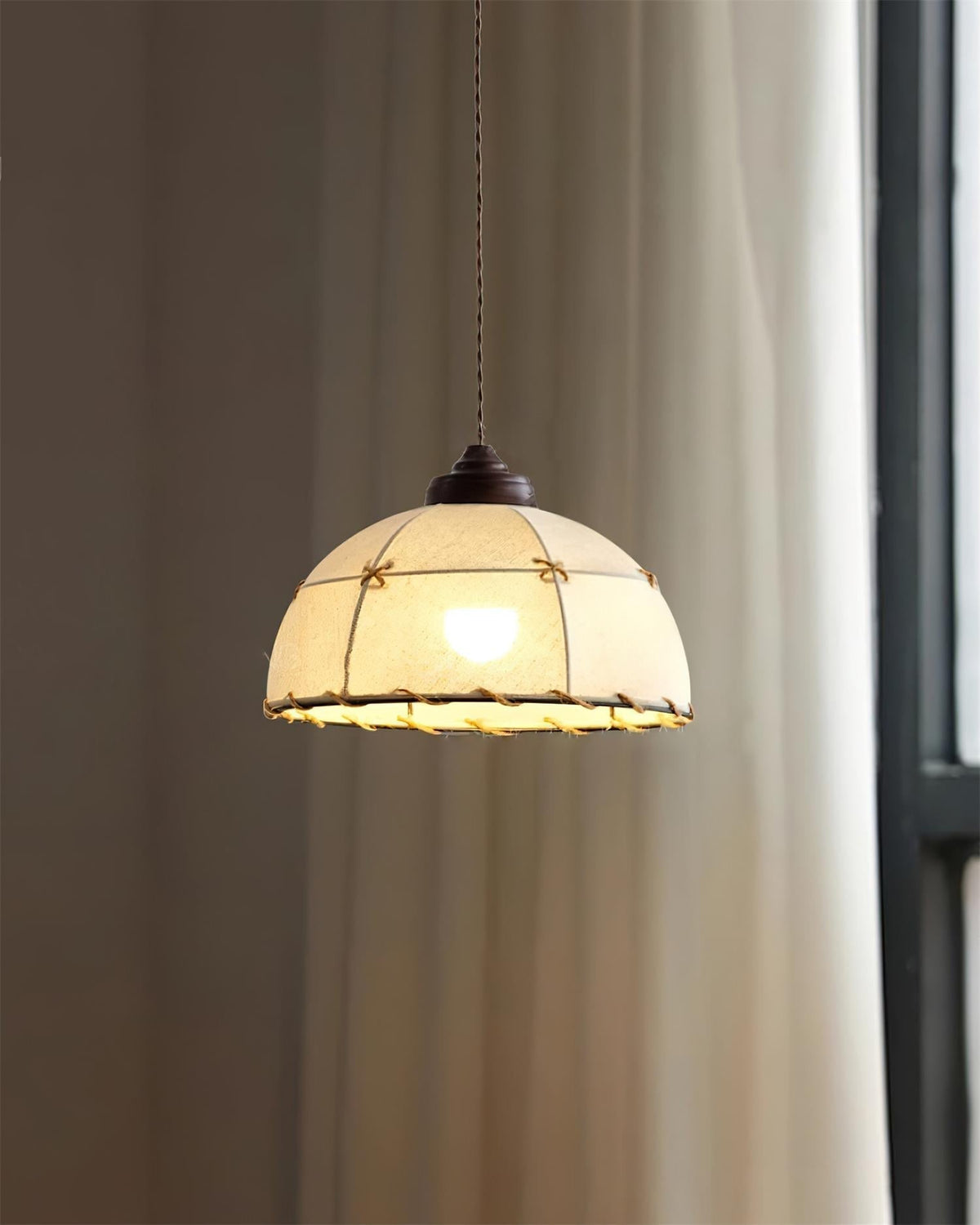 Lámpara colgante de tejido cúpula vintage minimalista con luz suave