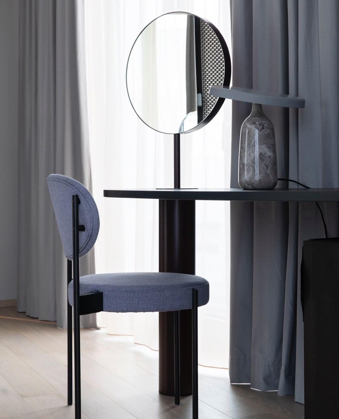Astrian lámpara de mesa minimalista en mármol