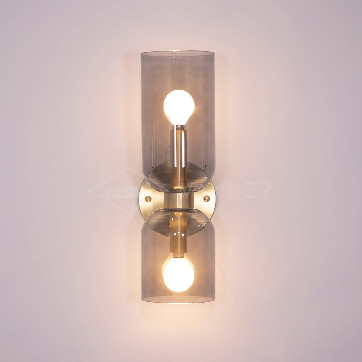 Bryn aplique de pared moderno minimalista de vidrio