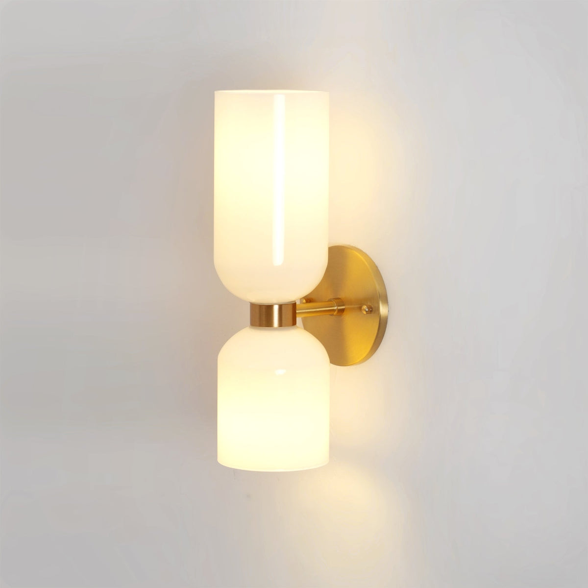 Bryn aplique de pared moderno minimalista de vidrio