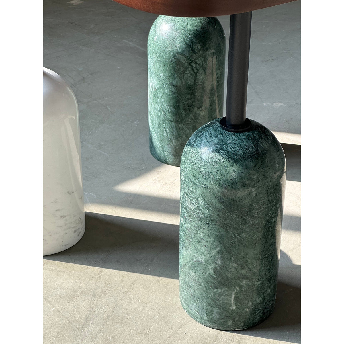 Terianine lámpara de mesa