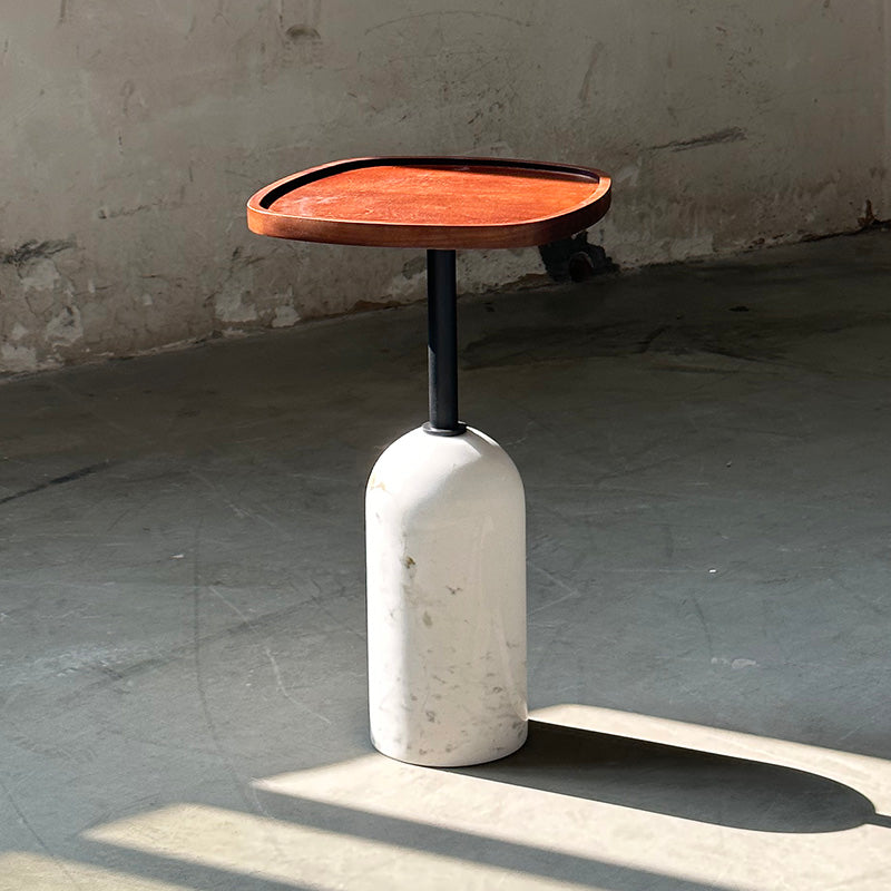 Terianine lámpara de mesa