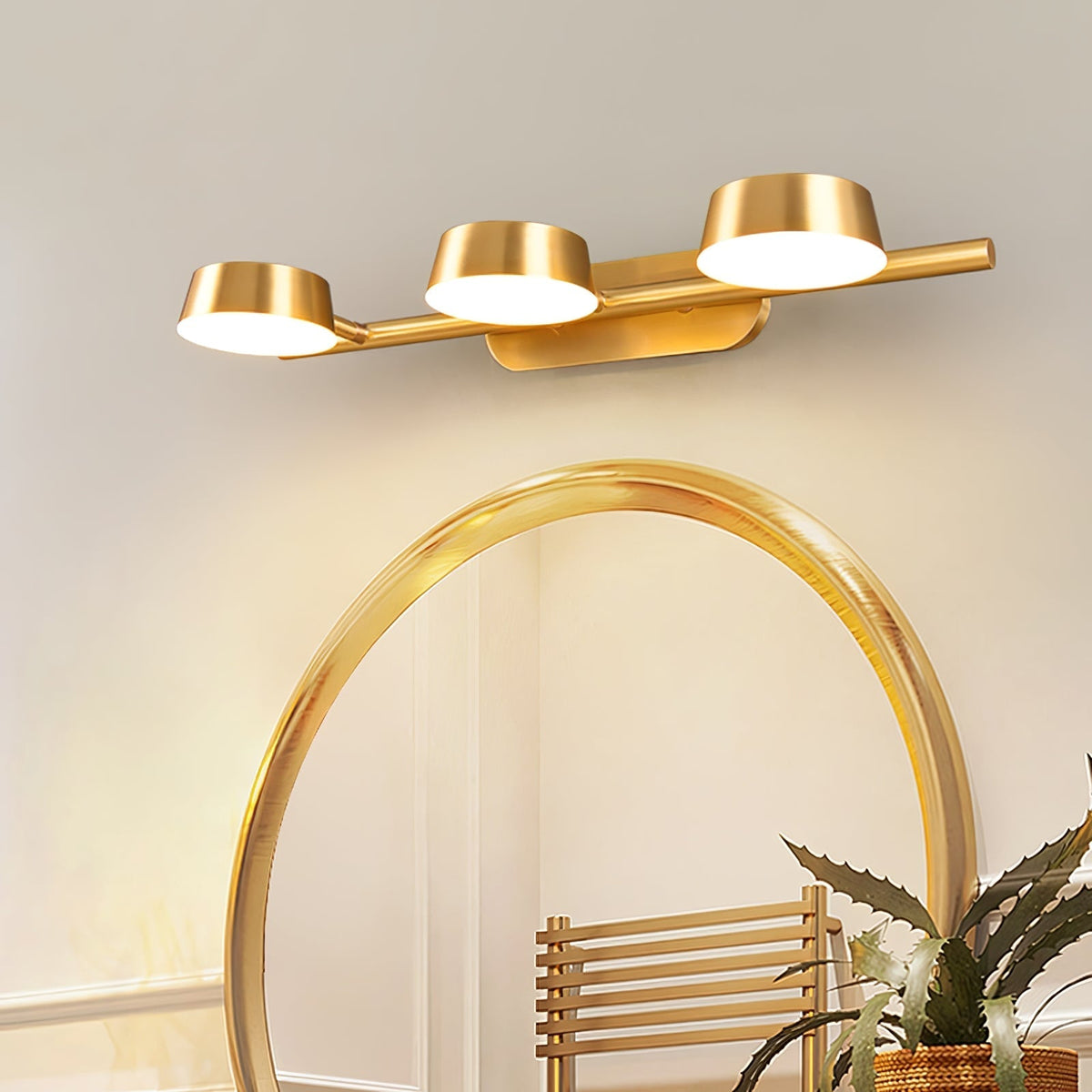 Xara aplique de pared Premium elegancia en latón para espejo