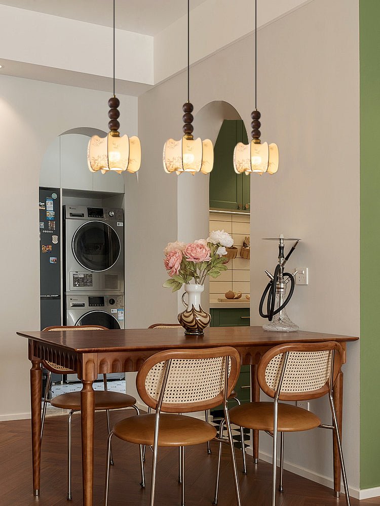 Avshaara lámpara colgante de elegancia tradicional y estilo vintage con pantalla de tejido y estructura de madera