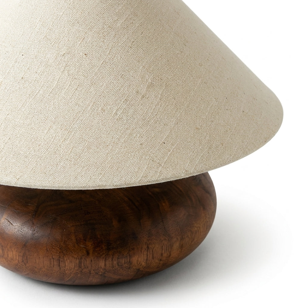 Acorn lámpara de mesa