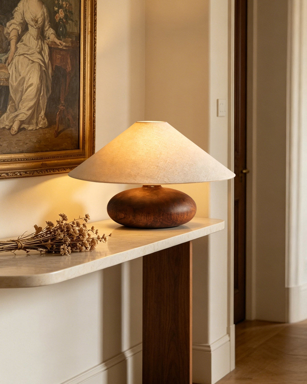 Acorn lámpara de mesa