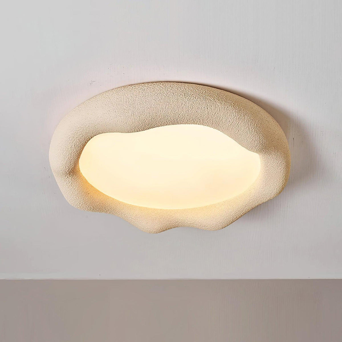 Lámpara de techo orgánica de resina y fibra en beige