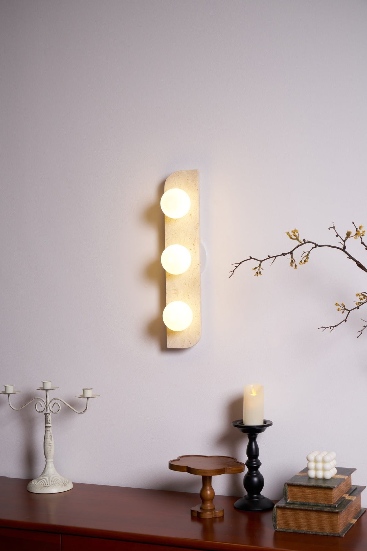Serearia aplique de pared minimalista de travertino con enchufe enchufable