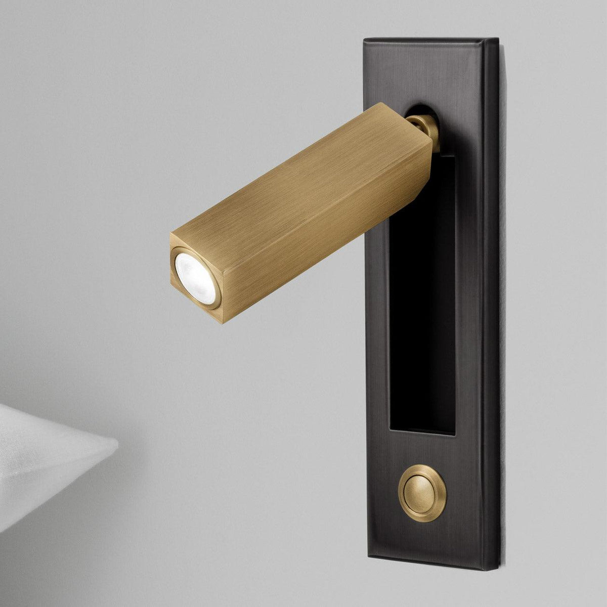 Velerelia aplique de pared enchufable para cama