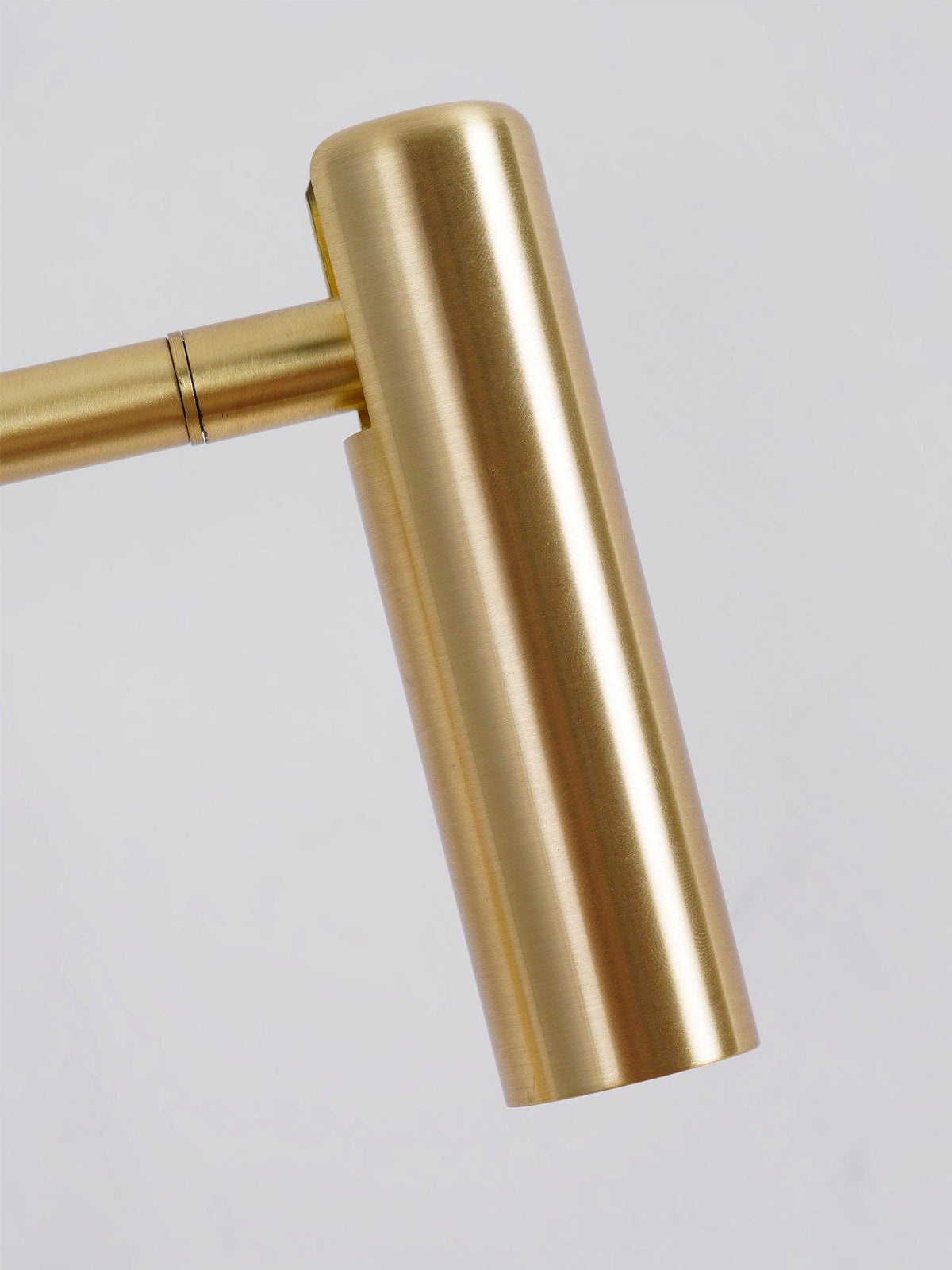 Pivoil aplique de pared
