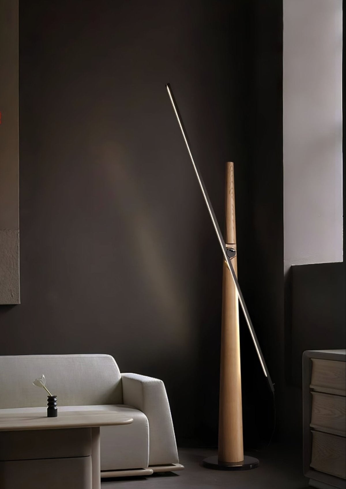 Ovelila lámpara de pie minimalista de madera