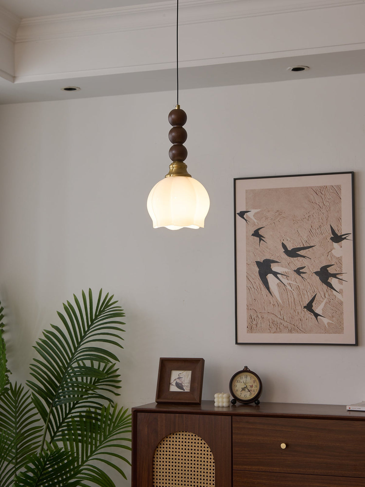 Vothaila lámpara colgante con elegancia tradicional y estilo vintage de vidrio, madera
