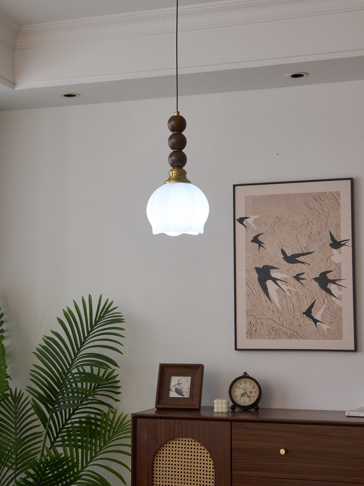 Vothaila lámpara colgante con elegancia tradicional y estilo vintage de vidrio, madera