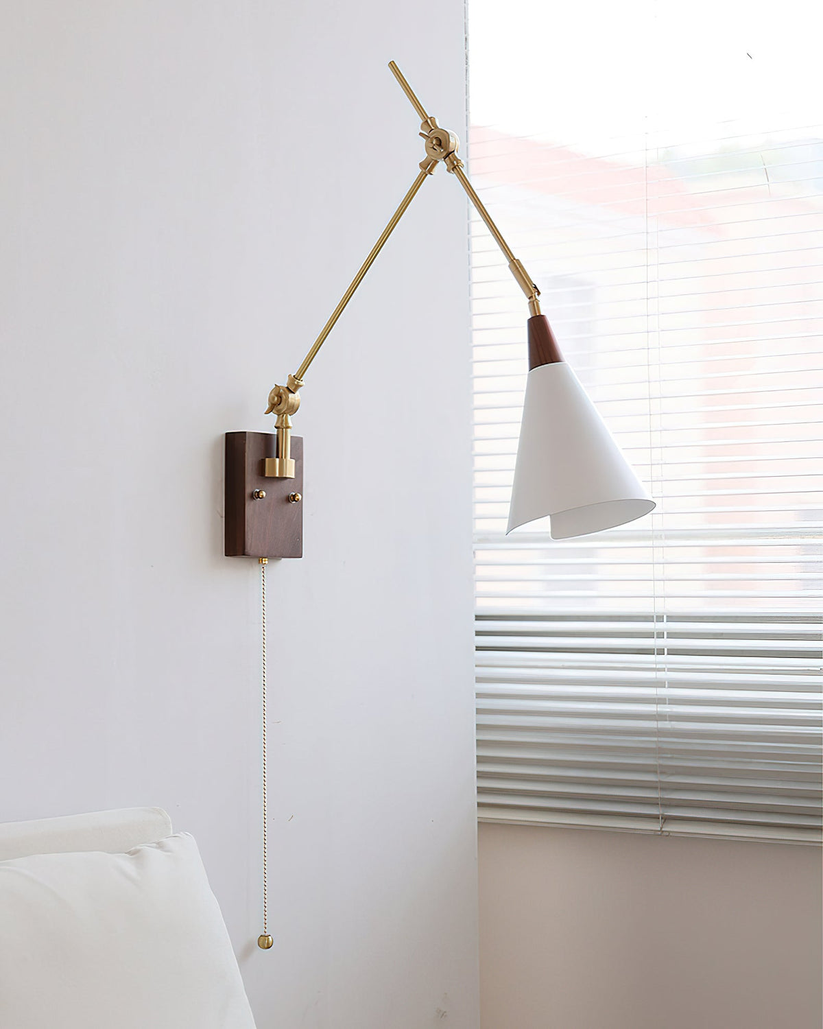Laurent aplique de pared con brazo oscilante