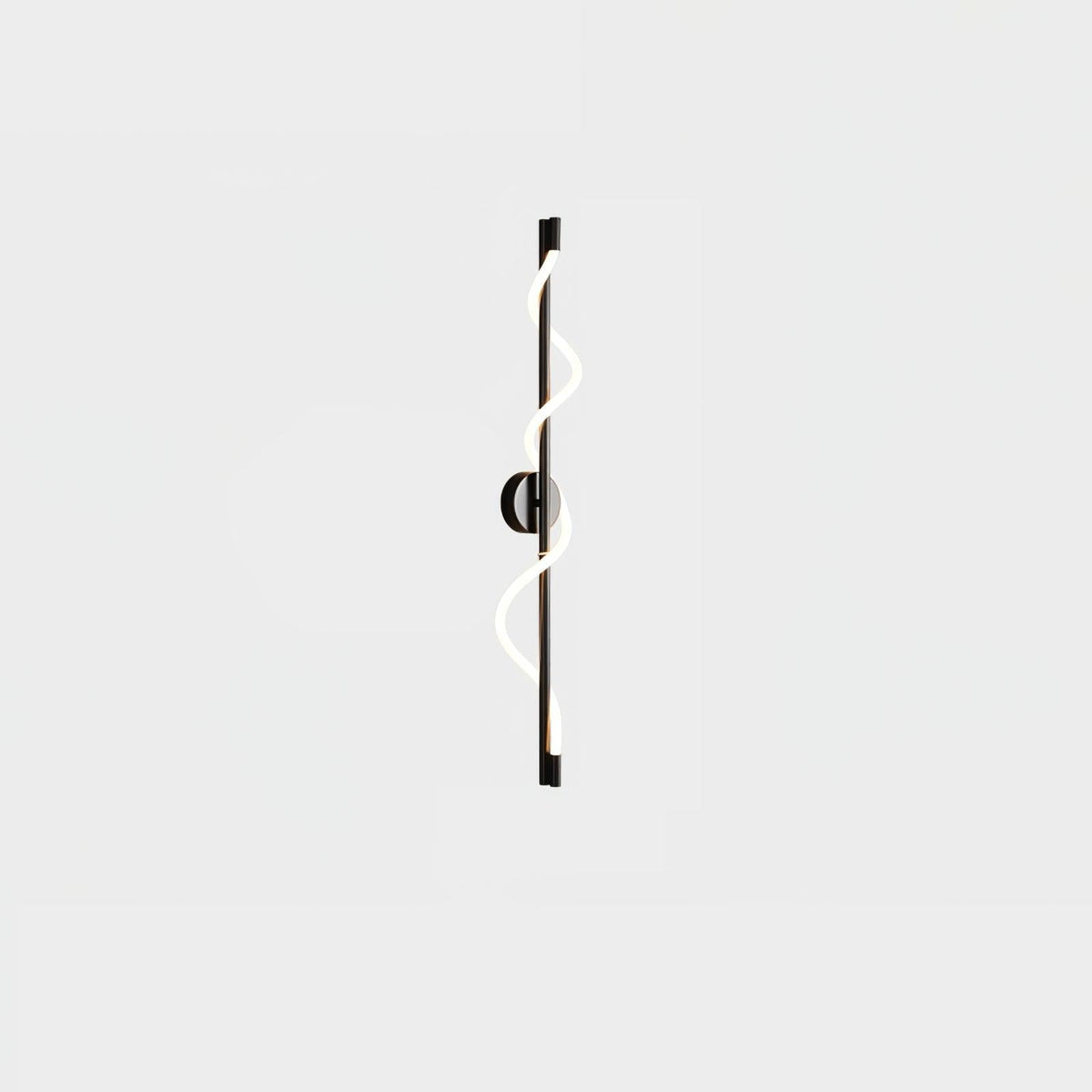 Nivelo aplique de pared escultórico de latón y silicona