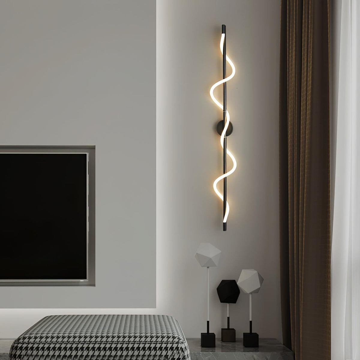 Nivelo aplique de pared escultórico de latón y silicona