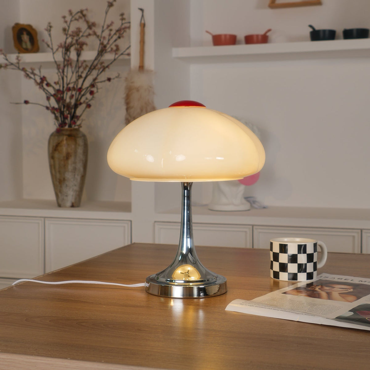 Bin lámpara de mesa moderna